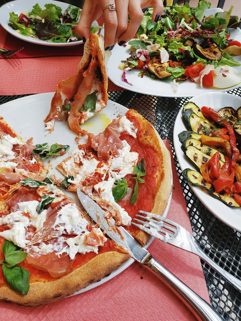Pizza Restaurant Instagram